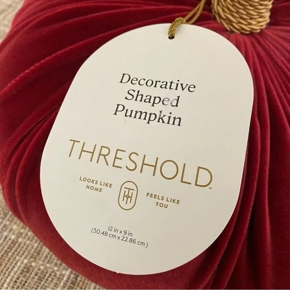 Threshold nwt velvet